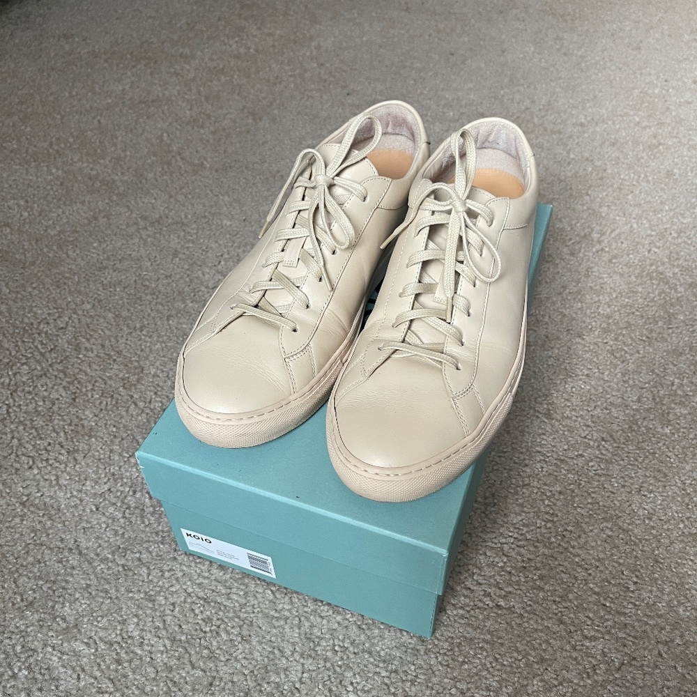 KOIO Capri, Size EU 43 (US 10), Poudre